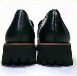 ara　アラ  左画像　ヒール画像