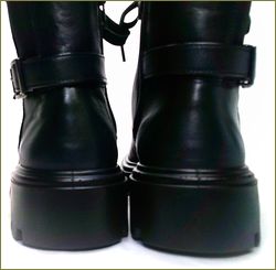 ara　アラ  左画像　ヒール画像