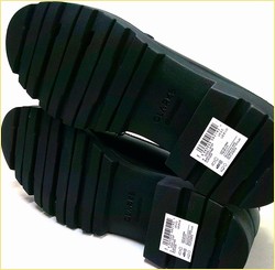 clarks　クラークス
