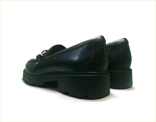 clarks　クラークス
