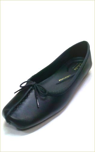 clarks　クラークス