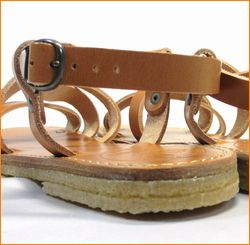 左画像　ヒール画像