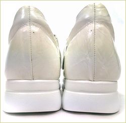 INVINA　インビナ  左画像　ヒール画像