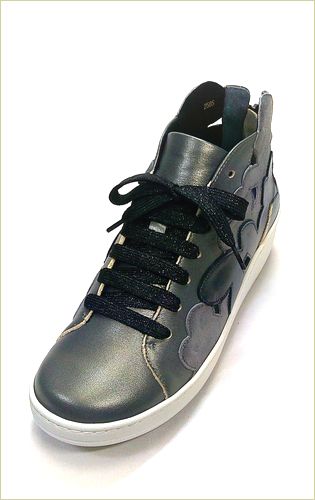 invina　インビナ 左画像