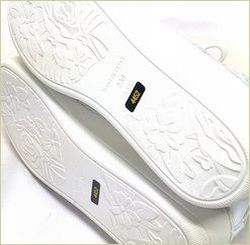 INVINA　インビナ  左画像　底の画像