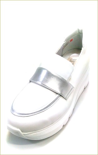 INVINA　インビナ  左画像