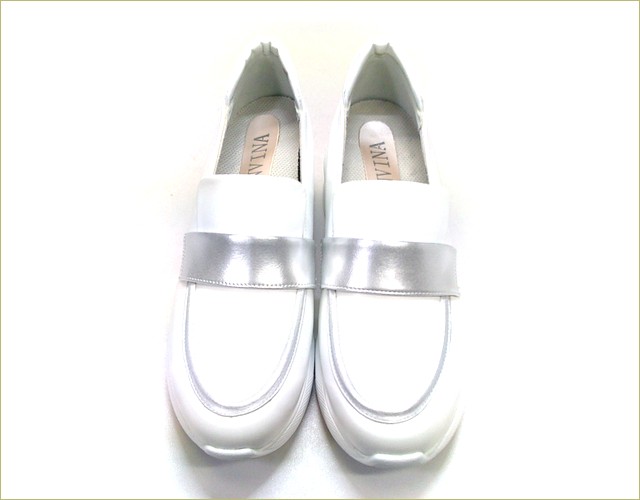 INVINA　インビナ  正面からの画像