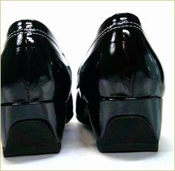 左画像　ヒール画像